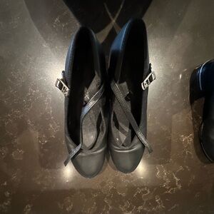 CAPEZIO Size Adult 6 Medium Black Leather Buckle Up Tap Dance Shoes